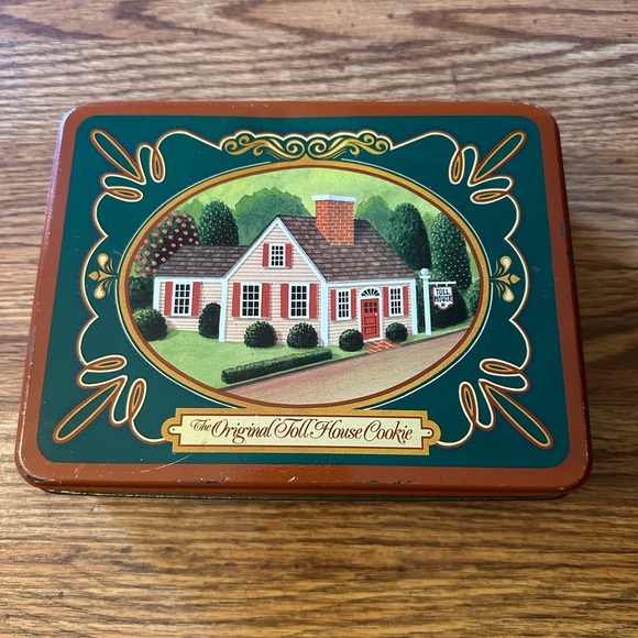 VINTAGE 1987 Nestle Original Toll House Flat Cookie Tin/Home Sweet Home - Picture 1 of 12